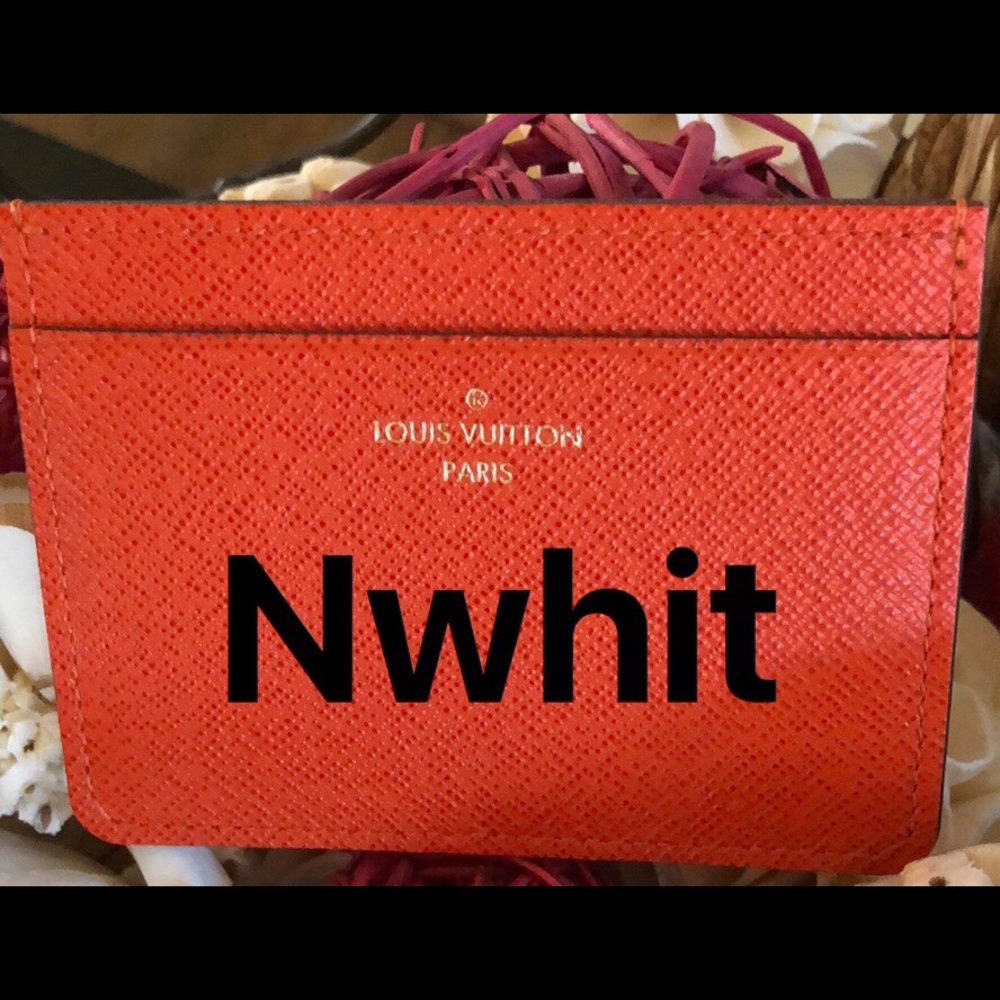 Authentic New Louis Vuitton Jeanne Card Insert